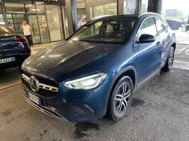 MERCEDES-BENZ GLA 200 d Automatic Sport Plus 