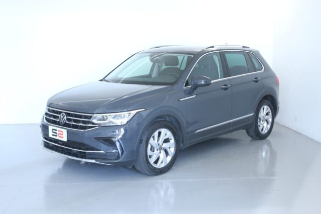 VOLKSWAGEN Tiguan 2.0 TDI 150 CV SCR DSG Elegance Fari IQ LED Matrix 