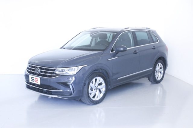 VOLKSWAGEN Tiguan 2.0 TDI 150 CV SCR DSG Elegance Fari IQ LED Matrix 