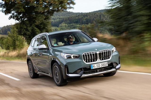 BMW X1 sDrive 18d xLine Edition Essence 