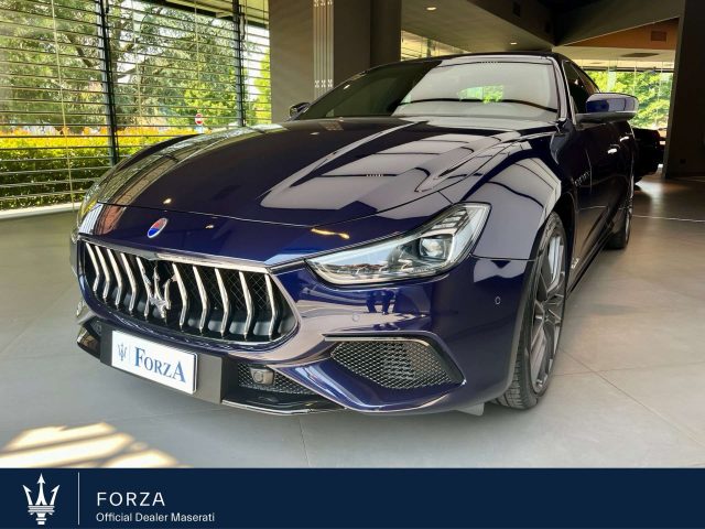 MASERATI Ghibli 3.0 V6 Gransport 275cv 