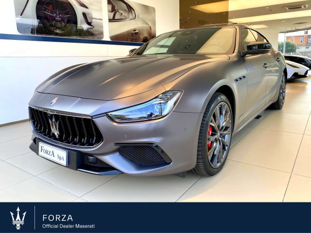 MASERATI Ghibli Hybrid GranSport 330cv , Nerissimo 