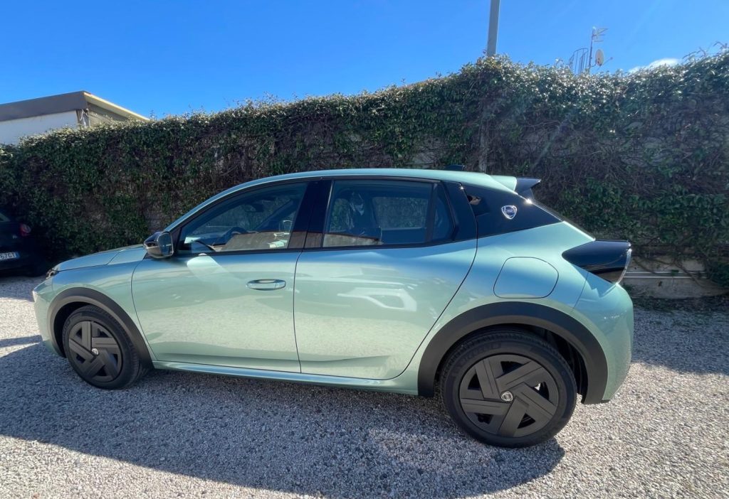 LANCIA Ypsilon Hybrid e-DCT - 7