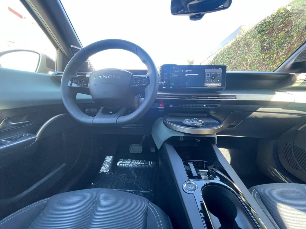 LANCIA Ypsilon Hybrid e-DCT - 20