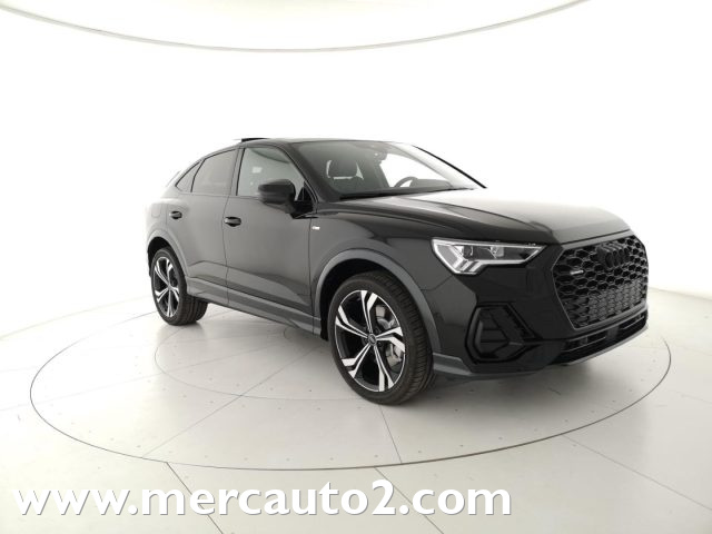 AUDI Q3 Nero metallizzato