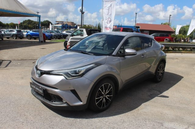 TOYOTA C-HR 1.8 Hybrid E-CVT Lounge 