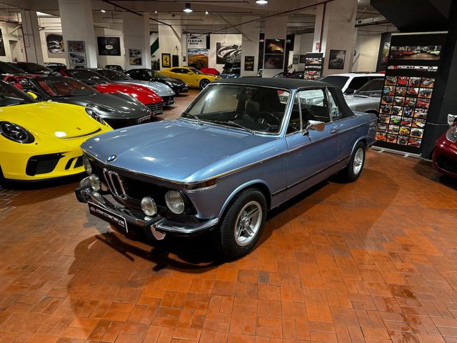 BMW 2002 Blue metallized