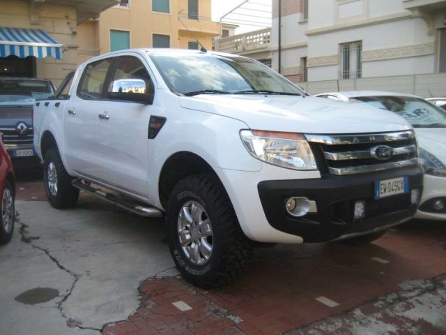 FORD Ranger 2.2 TDCI DOPPIA CABINA XLT 5 PT 