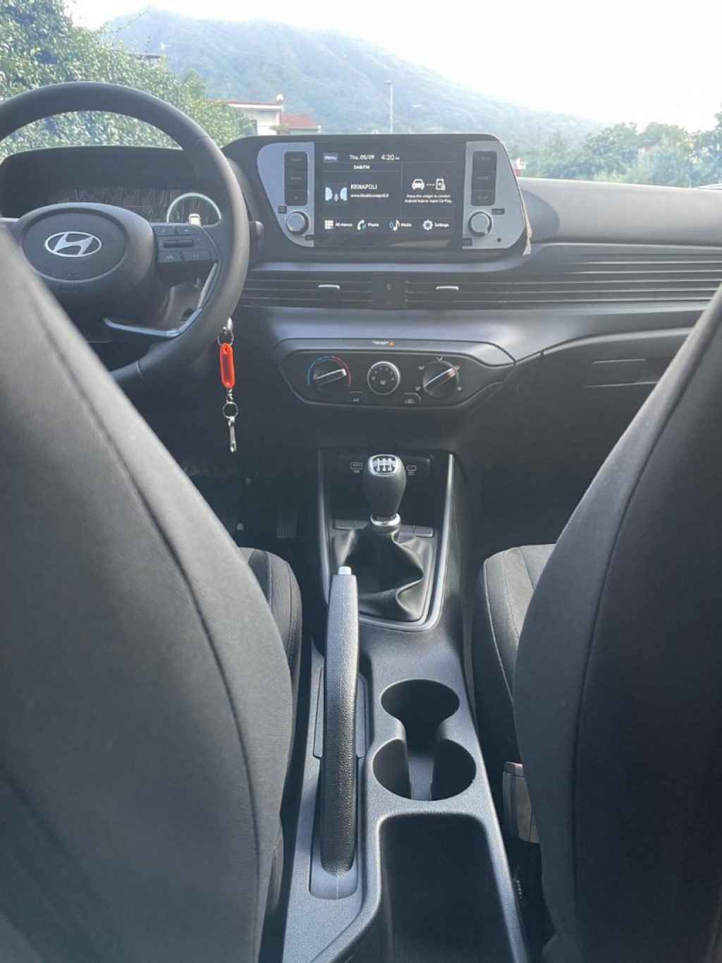 HYUNDAI i20 1.2 MPI MT GPL Connectline - 14