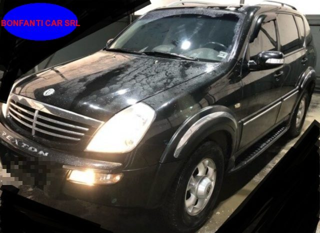 SSANGYONG REXTON 2.7 XDi cat Premium 