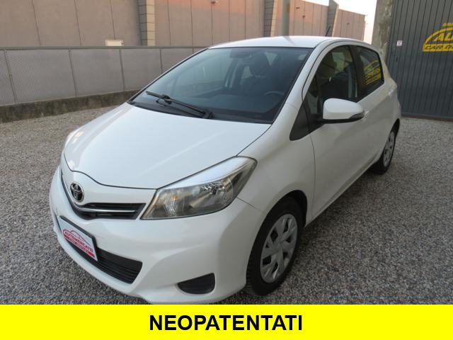 TOYOTA Yaris 1.0 5 porte Active - NEOPATENTATI Usato