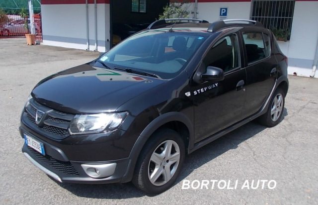 DACIA Sandero STEPWAY 1.5 dCi PRESTIGE CON NAVIGATORE 