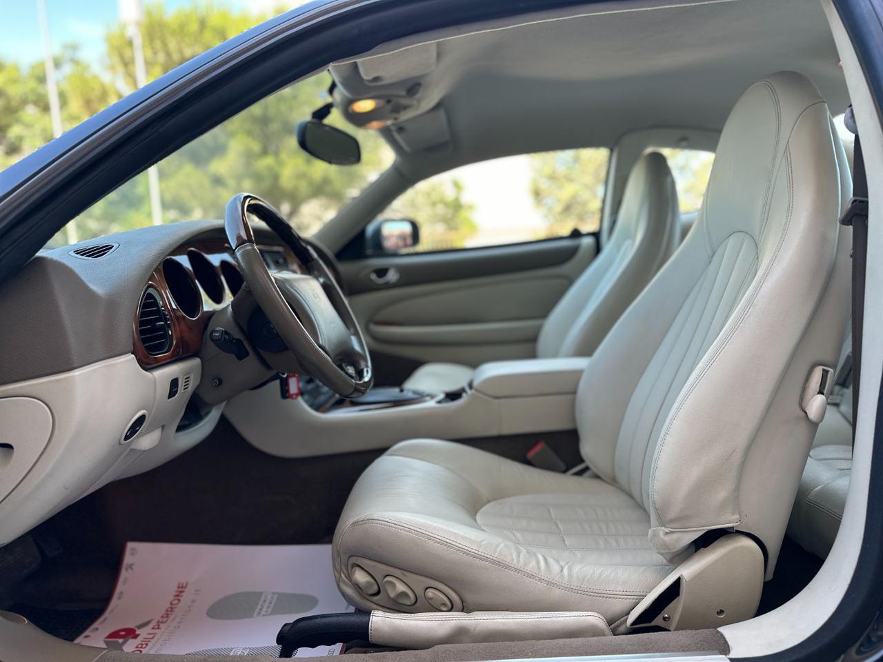 JAGUAR XKR 4.0 Coupé - 12