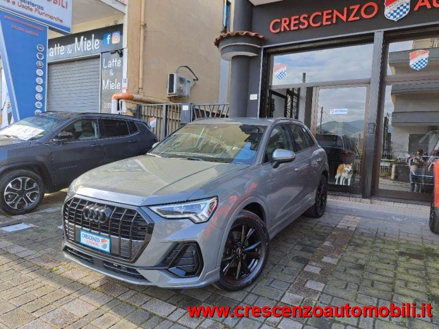 AUDI Q3 35 TFSI S line edition - BLACK LINE 