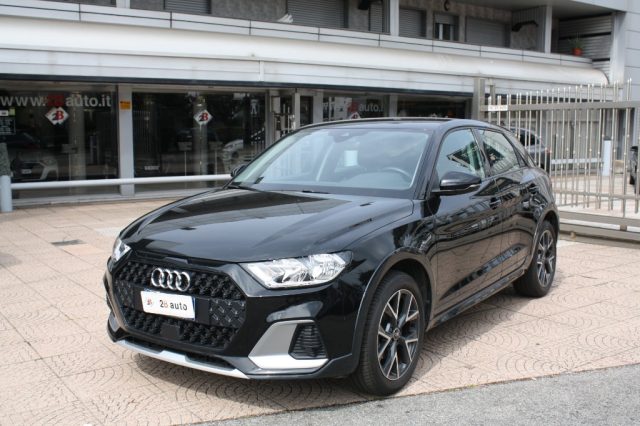 AUDI A1 citycarver 30 TFSI Admired s-tronic 