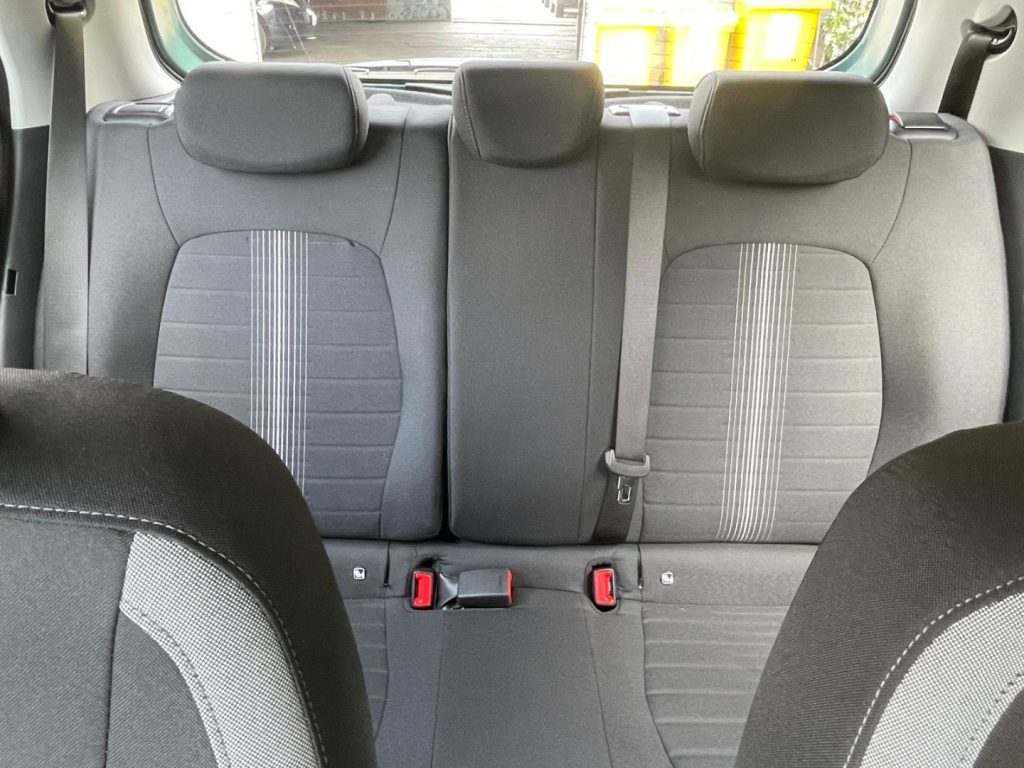 HYUNDAI i10 1.0 MPI Connectline - 18