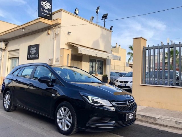 OPEL Astra 1.6 CDTI Sportour Cosmo Usato