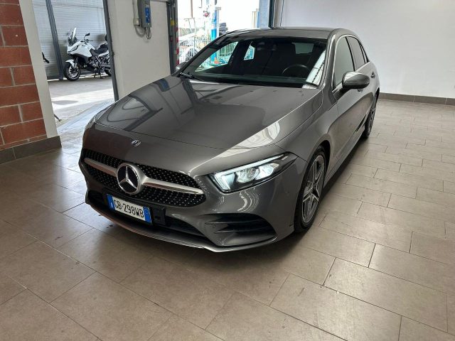 MERCEDES-BENZ A 220 Automatic Premium 