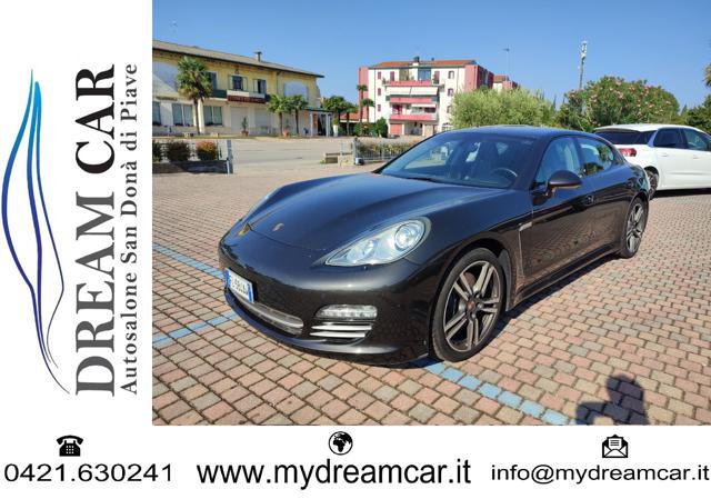 PORSCHE Panamera Nero metallizzato