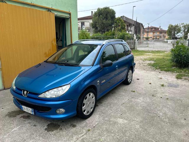 PEUGEOT 206 1.4 16V SW Sweet Years 