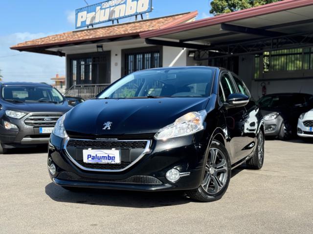 PEUGEOT 208 PureTech 82 5 porte Allure come NUOVA!! 