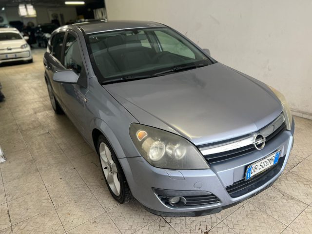 OPEL Astra GTC 1.9 CDTI 120CV 5 porte Enjoy 