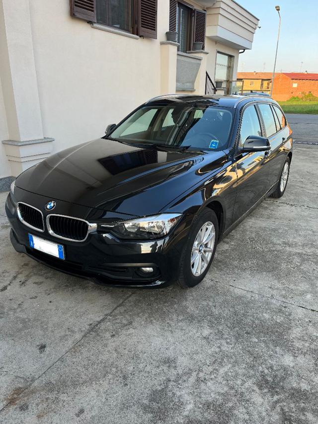 BMW 318 d Touring Business Advantage 