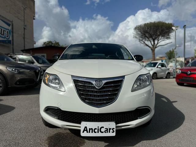 LANCIA Ypsilon 0.9 TwinAir 85 CV 5 porte Metano Ecochic Gold 