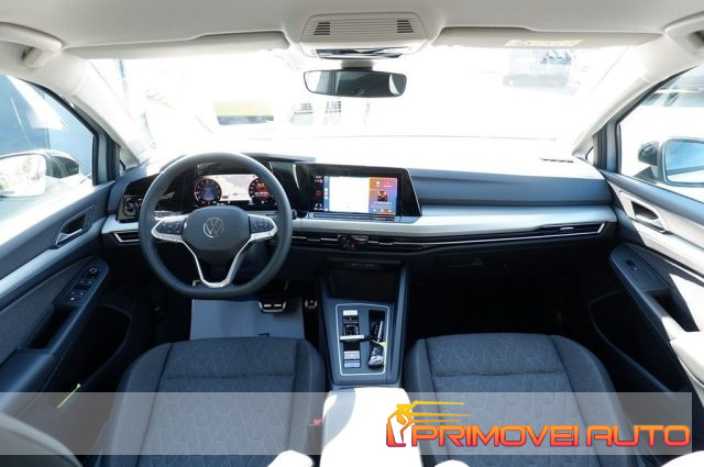 VOLKSWAGEN Golf 1.0 eTSI EVO DSG Move 