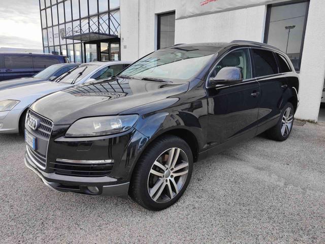 AUDI Q7 3.0 V6 TDI 233CV quattro tiptronic 