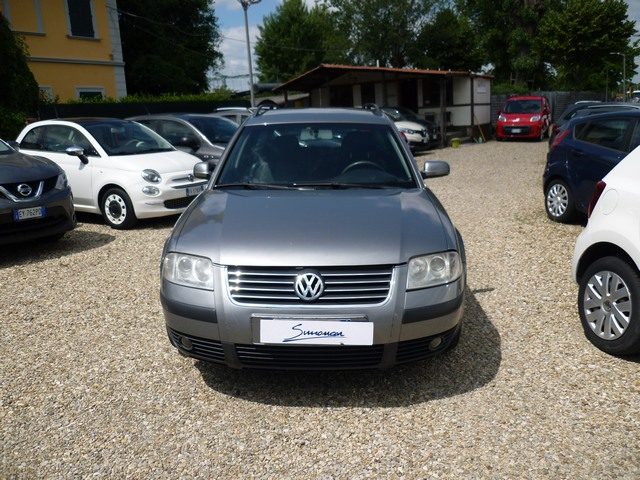 VOLKSWAGEN Passat 1.9 TDI/130 CV cat Var. C.line 