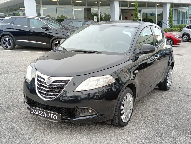 LANCIA Ypsilon Nero metallizzato