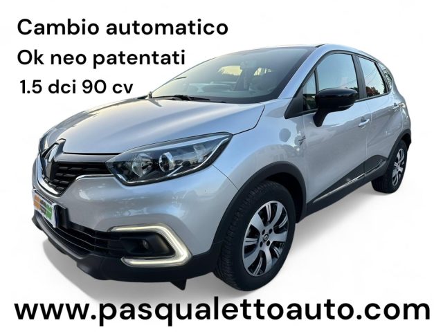 RENAULT Captur Argento metallizzato