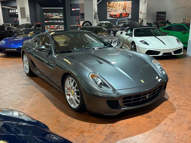 FERRARI 599 Grigio Silverstone metallizzato