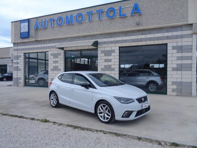 SEAT Ibiza Bianco pastello