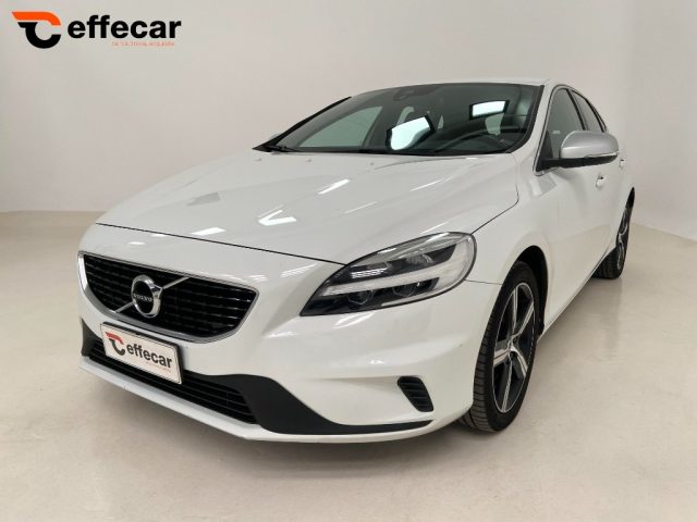 VOLVO V40 D2 Geartronic R-design 