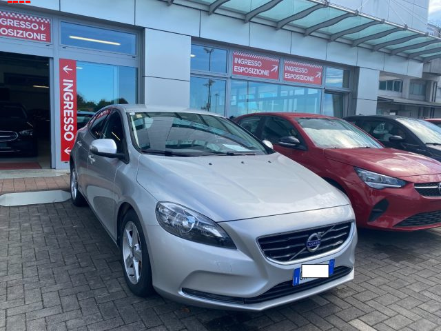 VOLVO V40 D2 1.6 Kinetic 