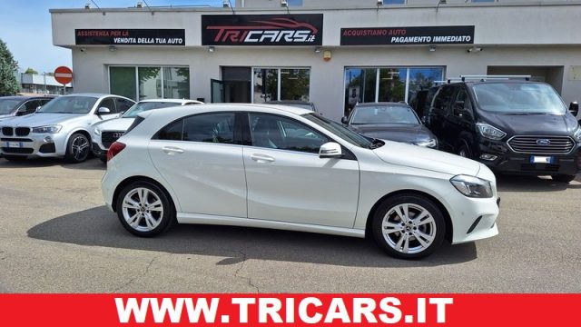 MERCEDES-BENZ A 180 d Sport PERMUTE UNICOPROPRIETARIO 