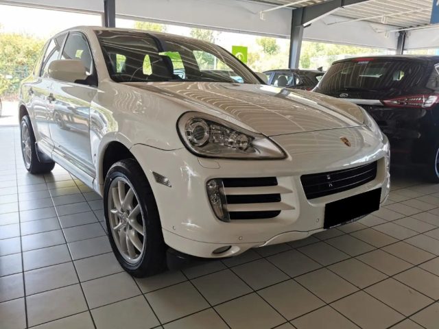 PORSCHE Cayenne 3.0 Diesel Pelle/Navi/Clima bi-zona 