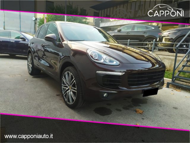 PORSCHE Cayenne 3.0 Diesel tetto/Pelle/Camera/Bose 