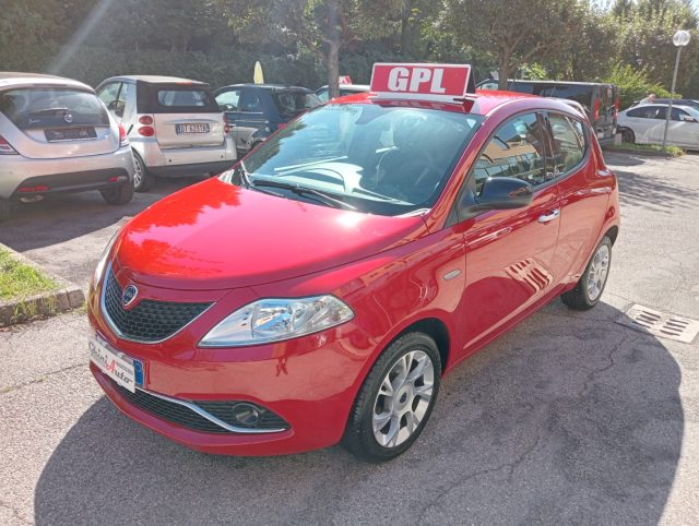 LANCIA Ypsilon 1.2 69 CV 5 porte GPL Ecochic Gold KM 12.800!!! 