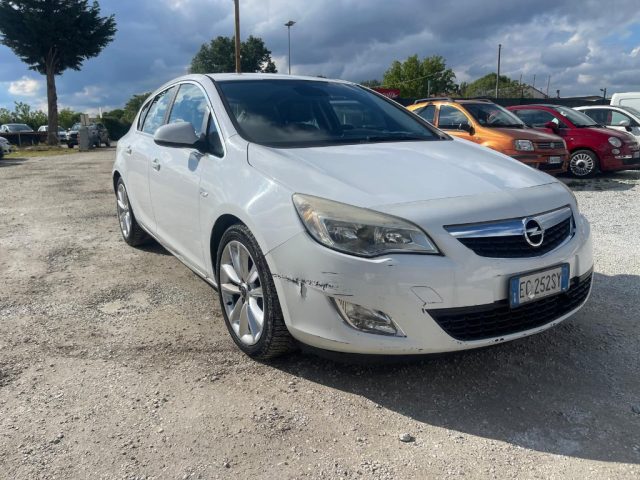 OPEL Astra 1.7 CDTI 110CV 5 porte Cosmo 