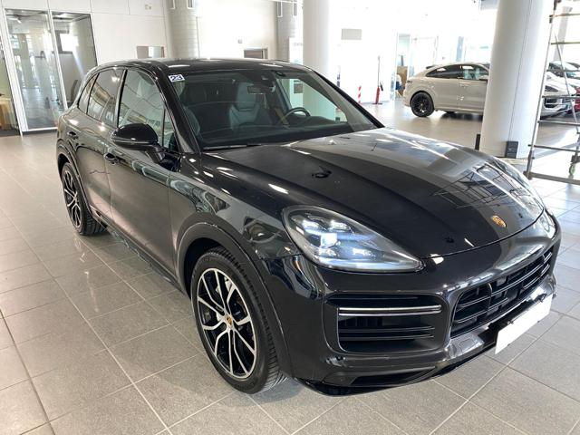 PORSCHE Cayenne Turbo 4.0 V8 