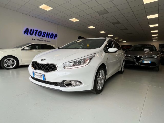 KIA Ceed / cee'd  SW 1.6 crdi High Tech stop 