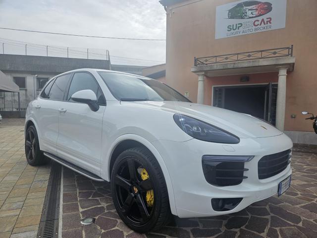 PORSCHE Cayenne 3.0 Diesel - TETTO PANORAMICO APRIBILE - 