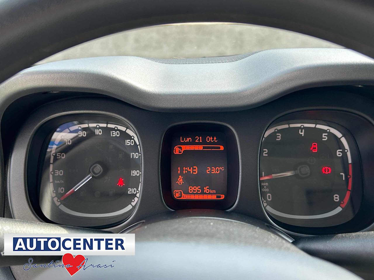 FIAT Panda Cross 1.0 FireFly S&S Hybrid - 14