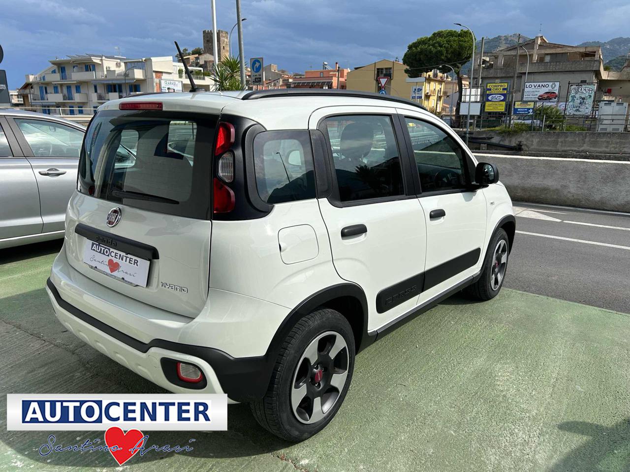 FIAT Panda Cross 1.0 FireFly S&S Hybrid - 6
