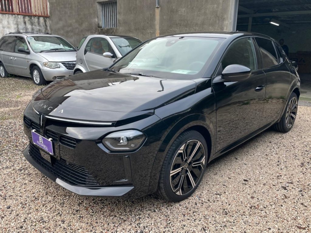 LANCIA Ypsilon Hybrid e-DCT LX - 2