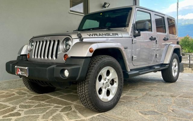 JEEP Wrangler Unlimited 2.8 CRD DPF Sahara 