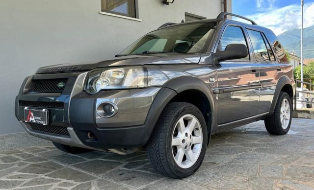 LAND ROVER Freelander 2.0 Td4 HSE 